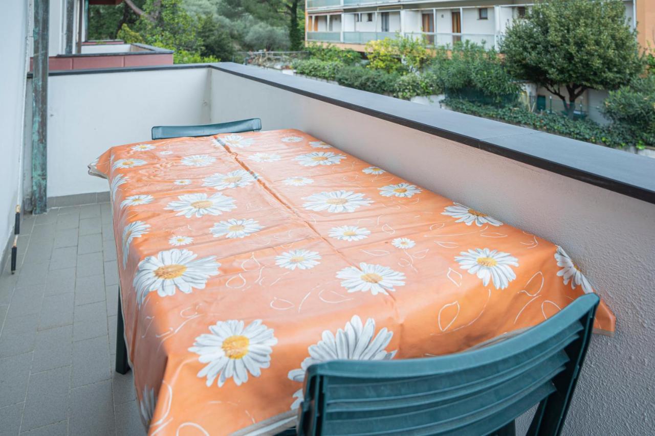 026 - Casa Maele 100 Metri Dalla Spiaggia, Centrale Sestri Levante Buitenkant foto